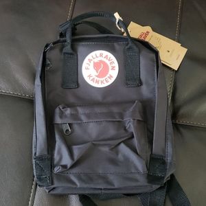 Fjallraven Kanken Mini Backpack
